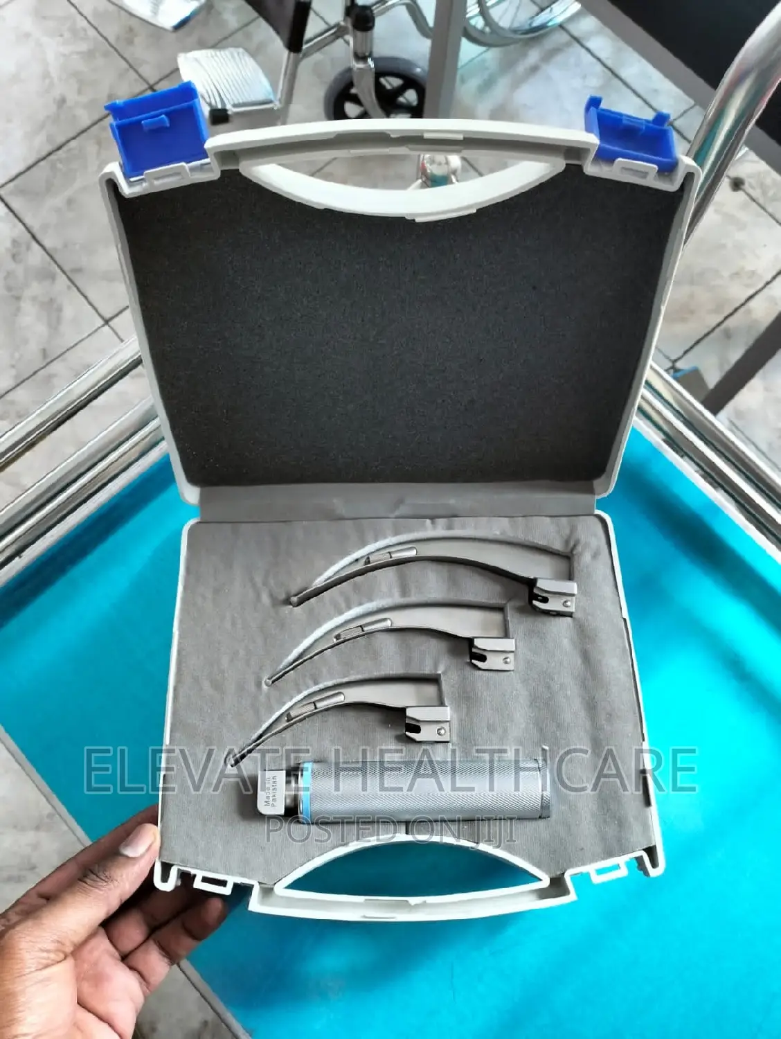 Laryngoscope