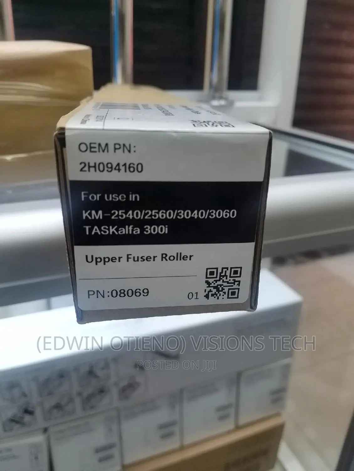 Upper Roller Taskalfa 300i