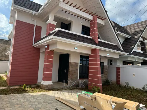 4bdrm Maisonette in Membley for sale
