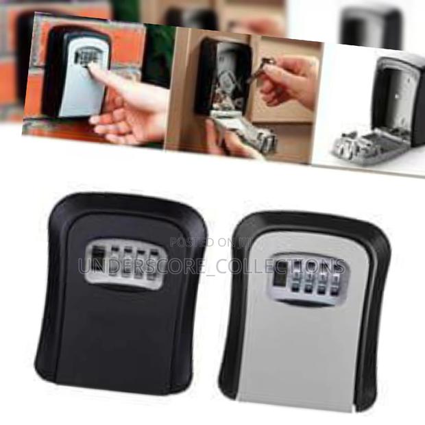 *Weatherproof Wall-Mounted Key Safe Password Key Box* - main view