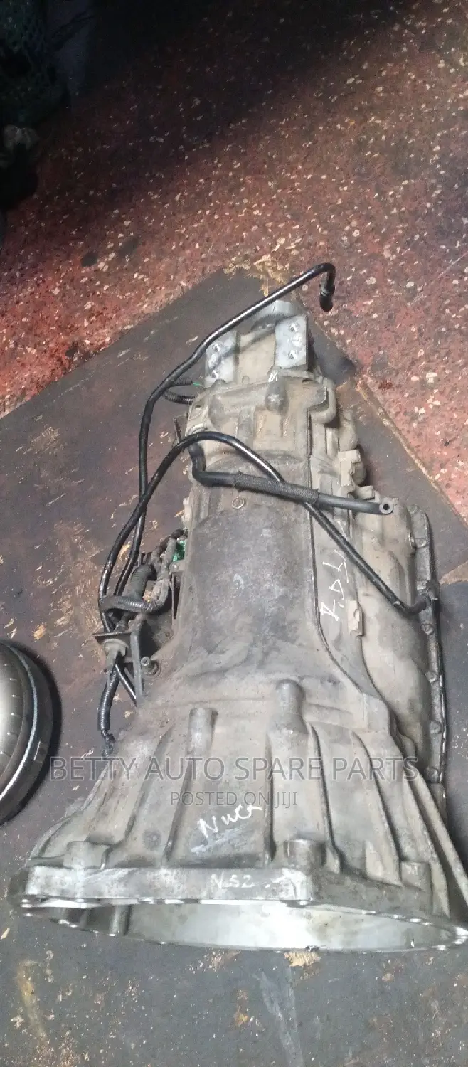 Nissan NV 350 Gearbox Petrol Automatic
