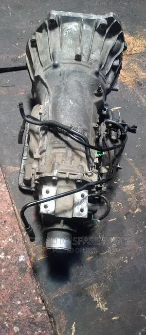 Nissan NV 350 Gearbox Petrol Automatic
