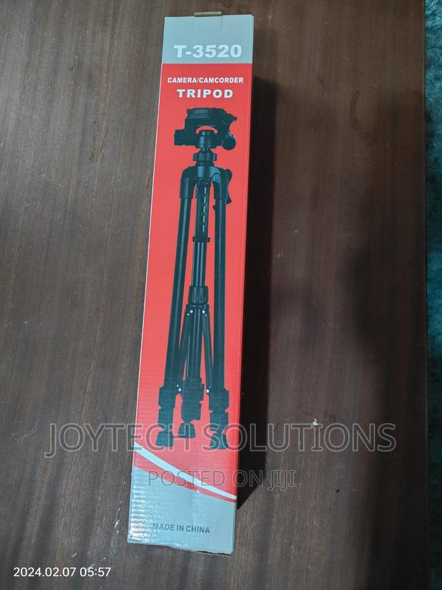 Mobile, Phone Tripod Stand. 1400mm Maximum Height - thumbnail 2
