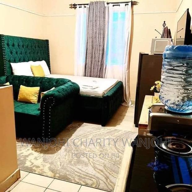 Studio In South B - thumbnail 4