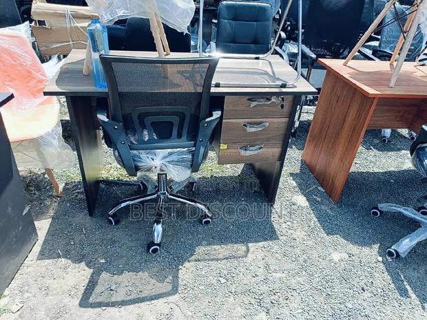 Office Table and Chair - main view