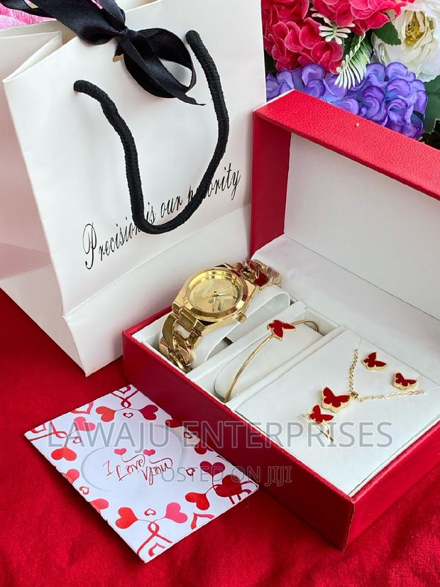 Red Butterfly Necklace Design Gift Set - main view