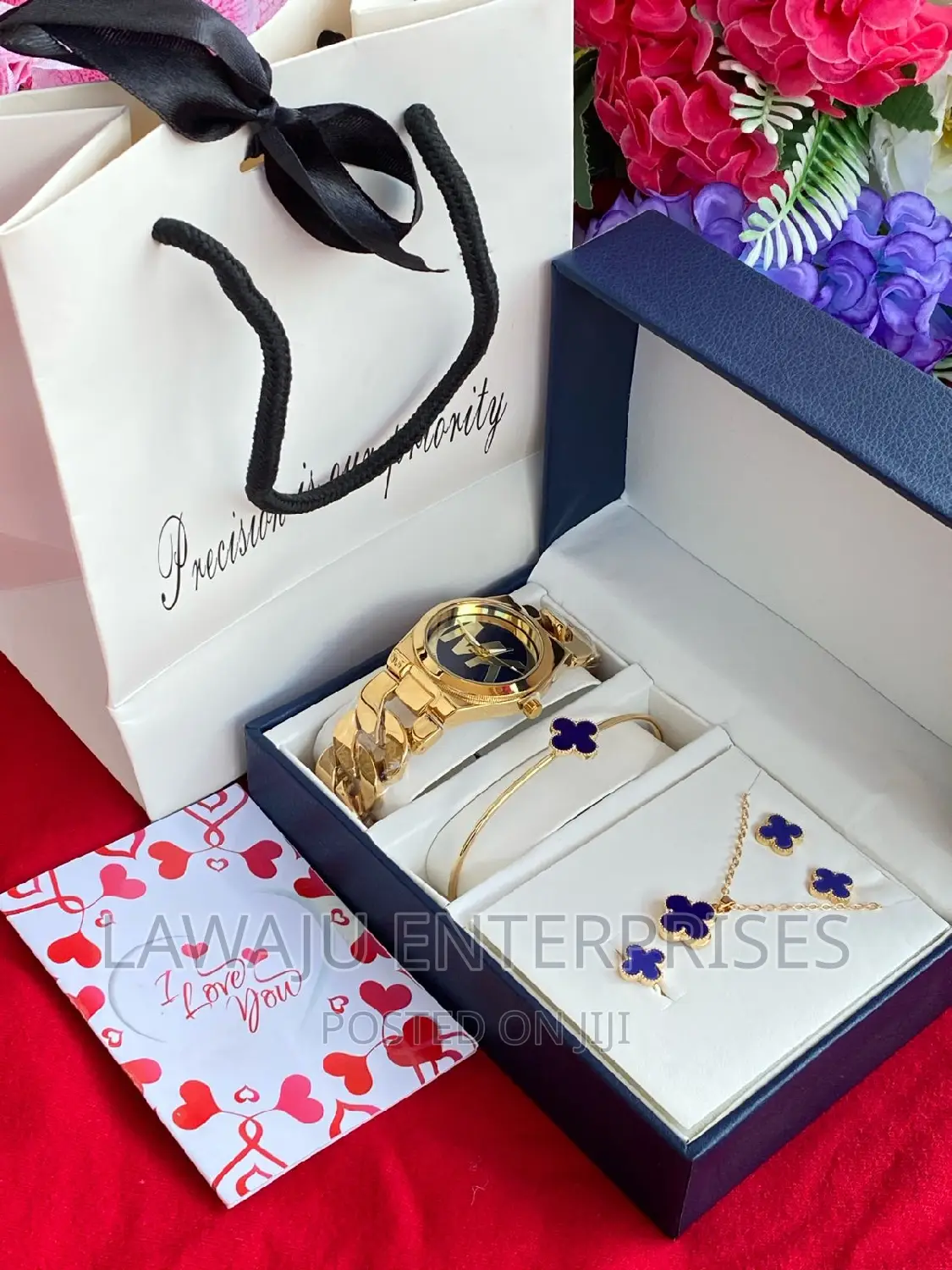 Blue Flower Design Women's Necklace Gift Package