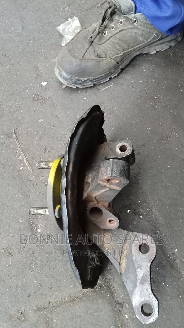 Mitsubishi Lancer CEDIA Front Hub - main view