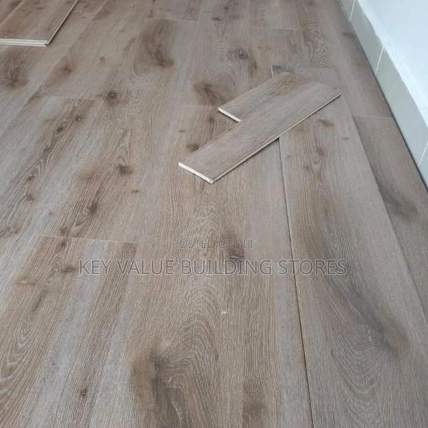 Flooring Materials Laminated Wood. - thumbnail 2