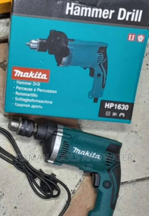 New Makita Drill With Hummer 710 Watts