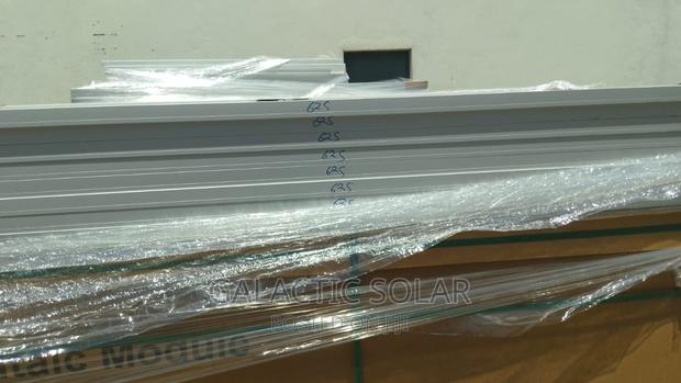 625w Solar Panels - thumbnail 4