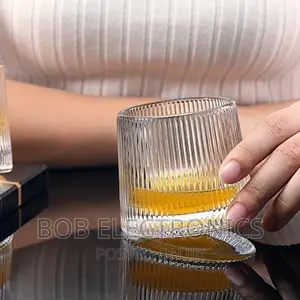 6 Wobbling Crystal Whiskey Glasses