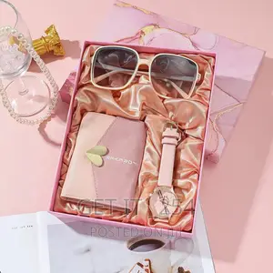 3pcs Set Watch Set
Case Shape*; Round Square