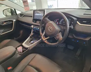 Toyota RAV4 2019 Off white