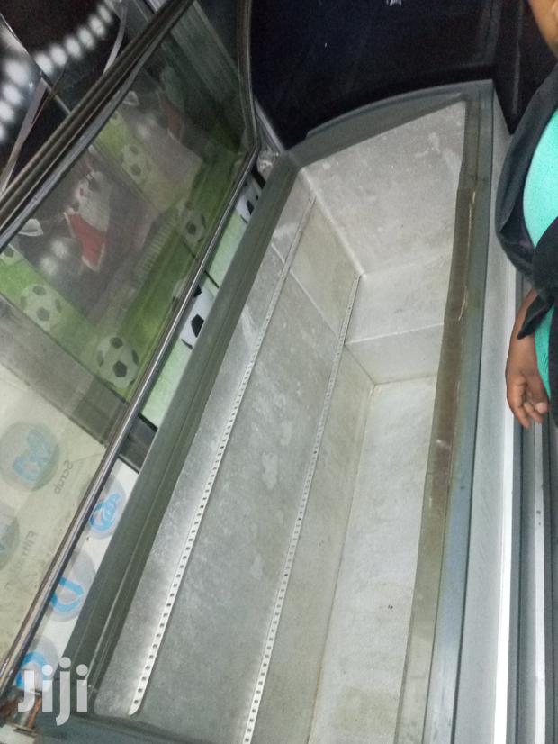 600 Litres Deep Freezer - thumbnail 2