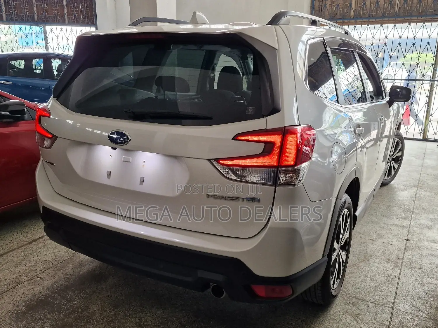 Subaru Forester 2018 Pearl