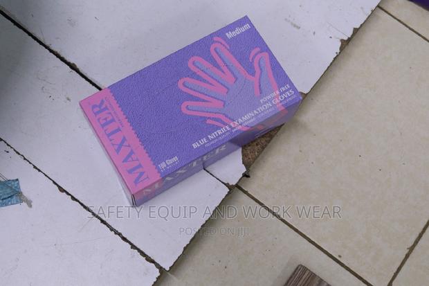 Chemical Protective Nitrile Glove