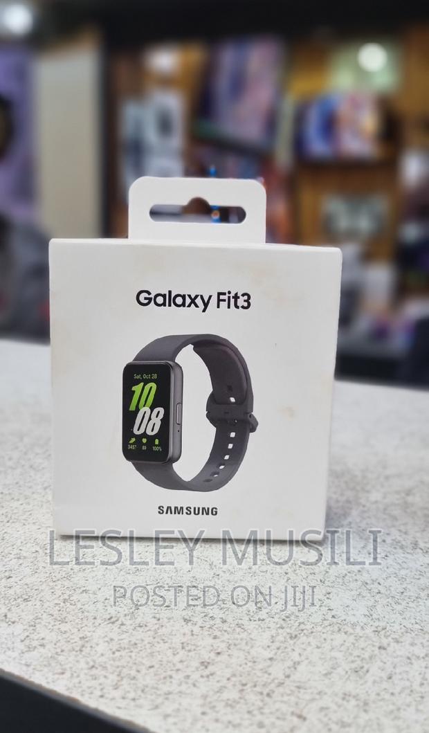 Samsung Galaxy Watch Fit 3 Black(New) - thumbnail 3