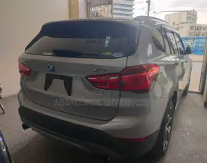 BMW X1 xDrive28i AWD 2016 Silver