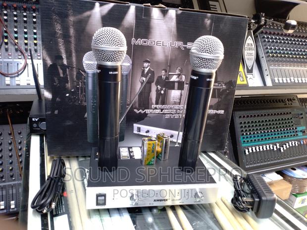 Shure URL-2300 2in1 Wireless Microphone - thumbnail 2