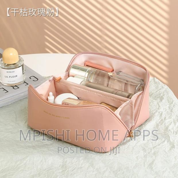 Pu Leather Cosmetic Storage Bags - thumbnail 4