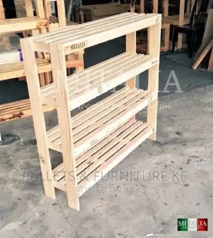 Pinewood Pallet Design Shoe Rack