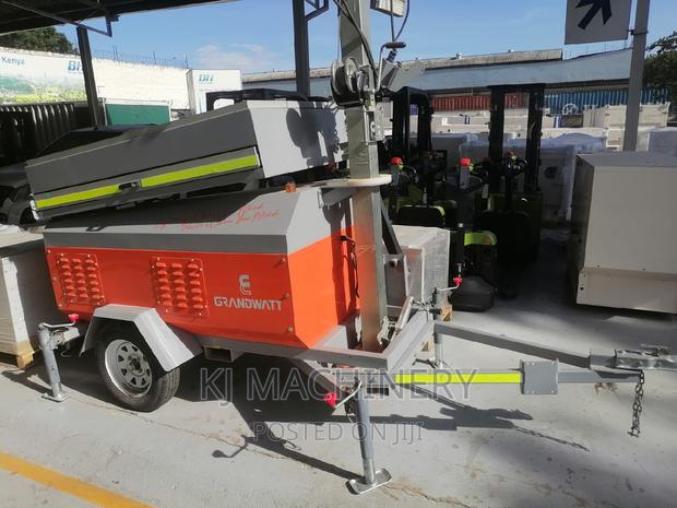 Solar Light Tower Super Quality -Road Construction - thumbnail 3