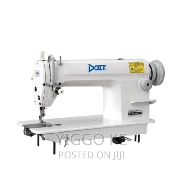 LT8700 Sewing Machines - main view