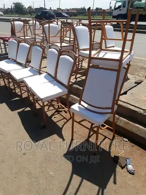 Low Restaurant Chairs