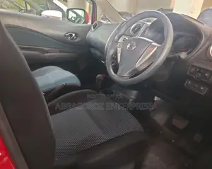 Nissan Note 2016 Red