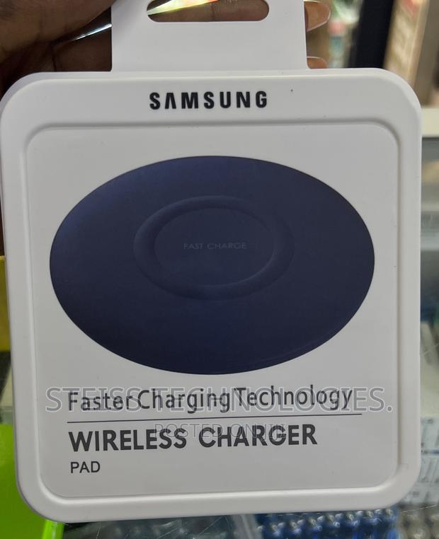 Samsung Wireless Charger. - main view
