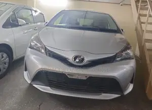 Toyota Vitz 1.0 FWD 3dr 2016 Silver