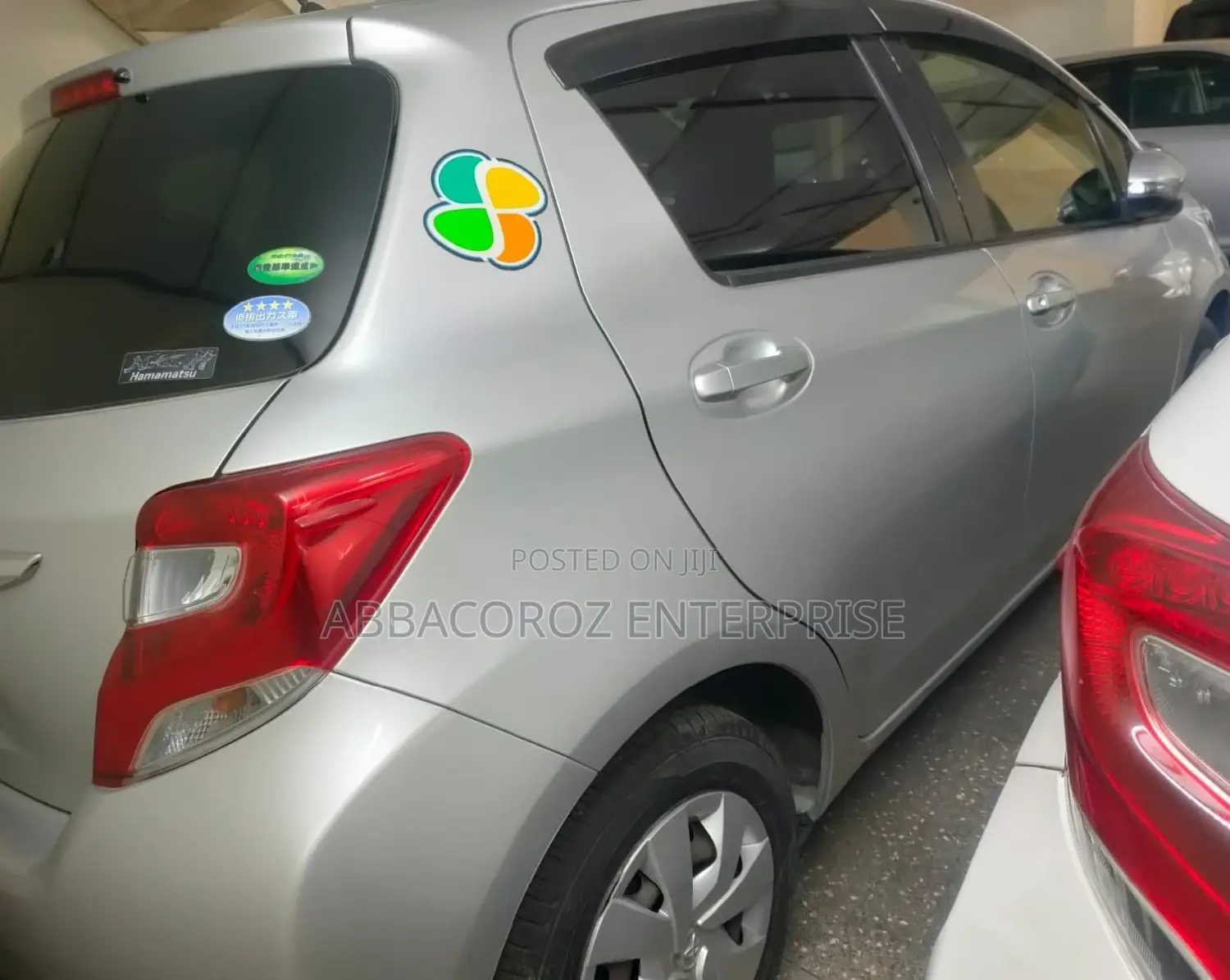 Toyota Vitz 1.0 FWD 3dr 2016 Silver