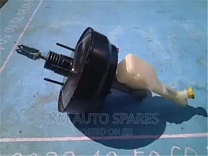 Nissan Serena Brake Booster/Master Cylinder