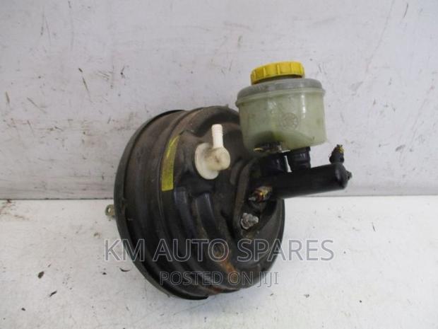 Nissan Terrano Brake Booster Master Cylinder.