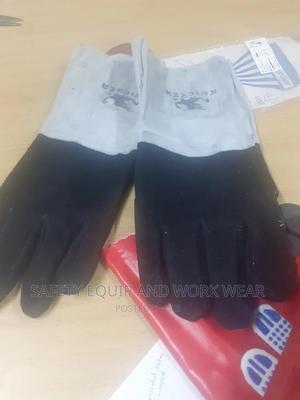 Two_ Colored Leather Glove - thumbnail 2