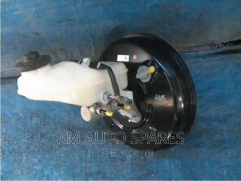 Toyota Auris Brake Booster/Master Cylinder.
