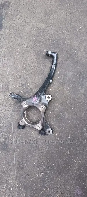V8 200-Series Front Stéering Knuckle Now Available.