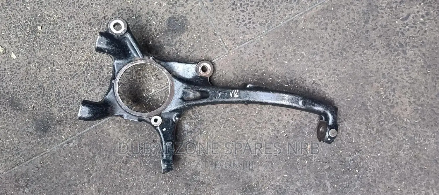 V8 200-Series Front Stéering Knuckle Now Available.