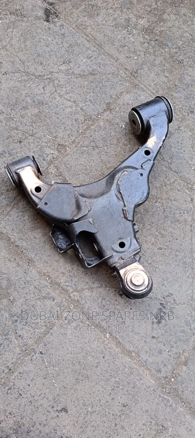 V8 200-Series,Vx 100series Lower Control Arms Now Available