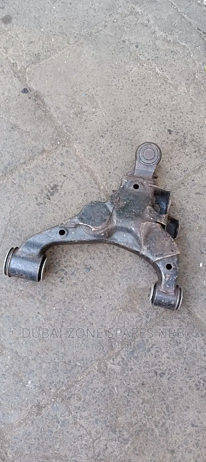 V8 200-Series,Vx 100series Lower Control Arms Now Available