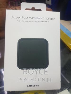 Super Fast Wireless Charger - main view