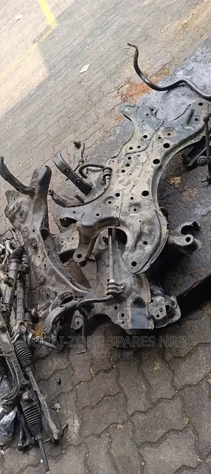 RAV4 J,Rav4 L, X-Trail Nt30 Engine Cross Member Available