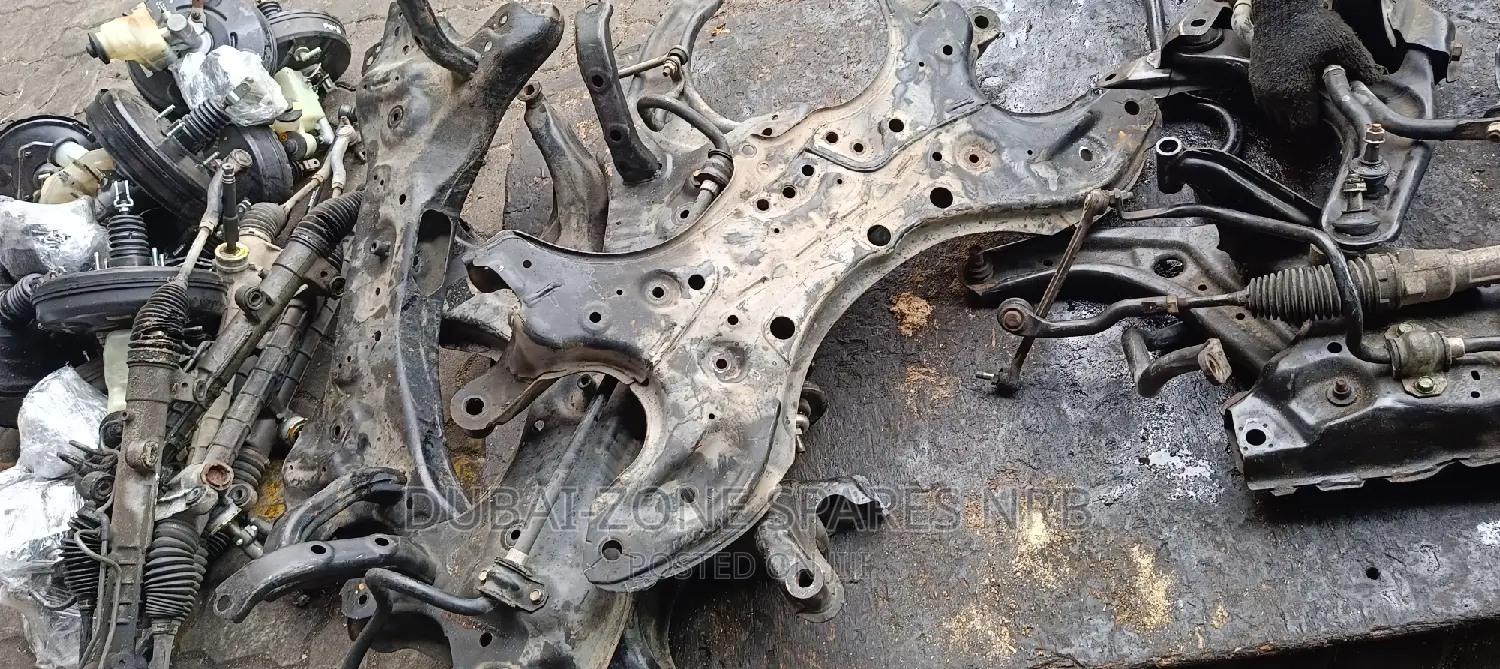 RAV4 J,Rav4 L, X-Trail Nt30 Engine Cross Member Available