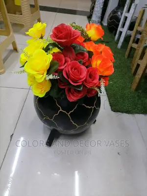 Complete Set of Artificial Flowers Calabash Centre Piece
