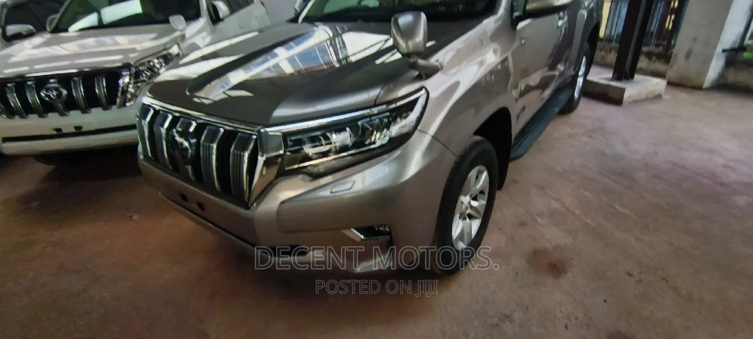 Toyota Land Cruiser Prado 2.8 2018 Brown