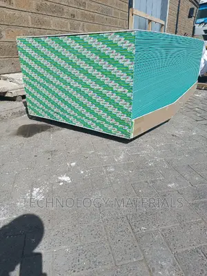 Thumb (9mm)Moisture Resistance Board