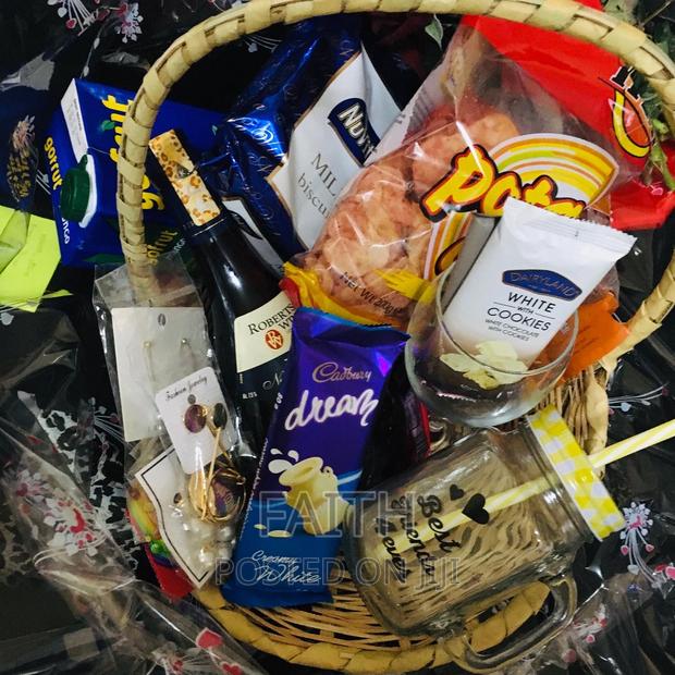 Gift Hampers / Packages