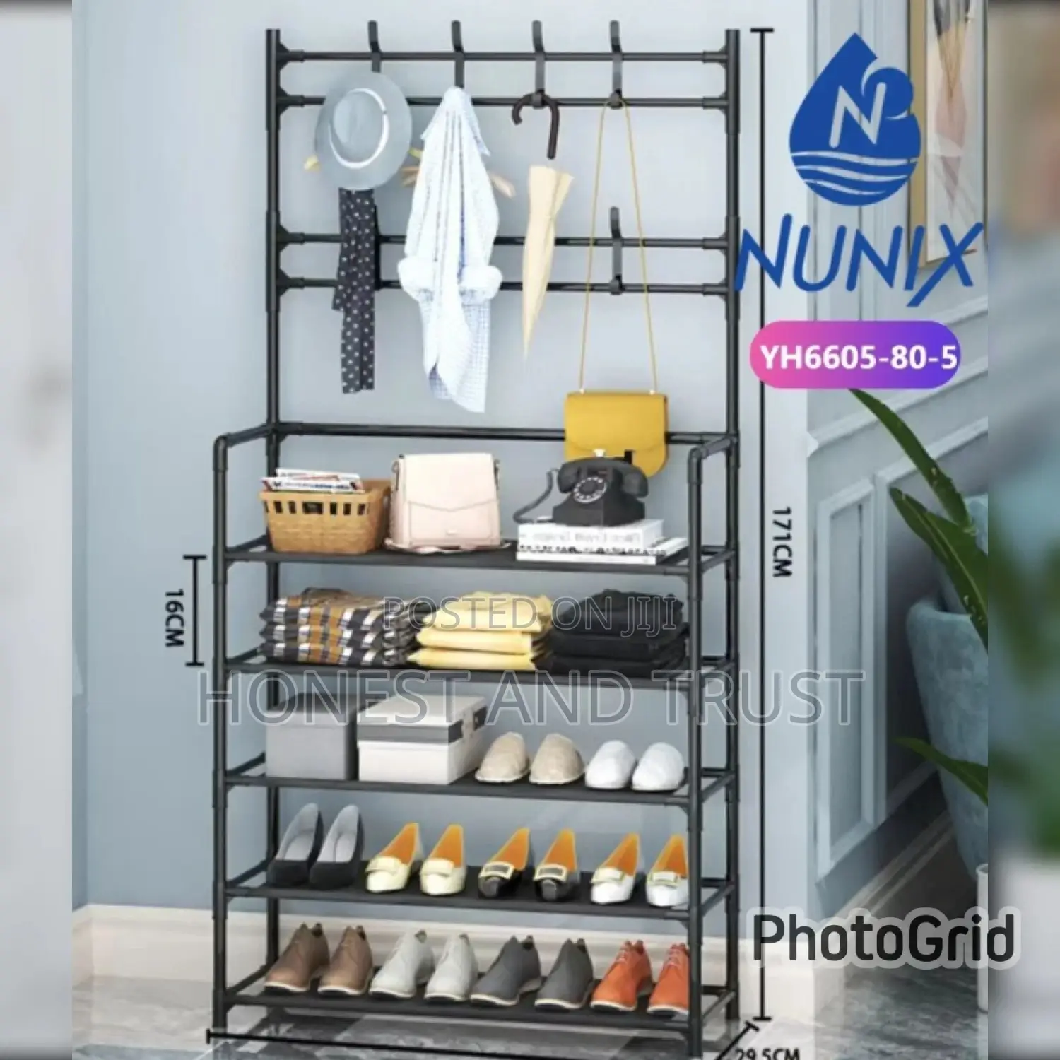 Shoe Rack With Hunger