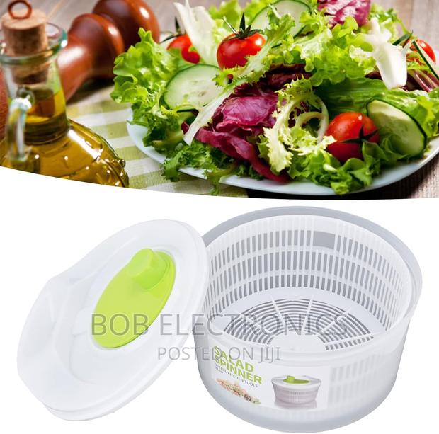 Salad Spinner With Slicer